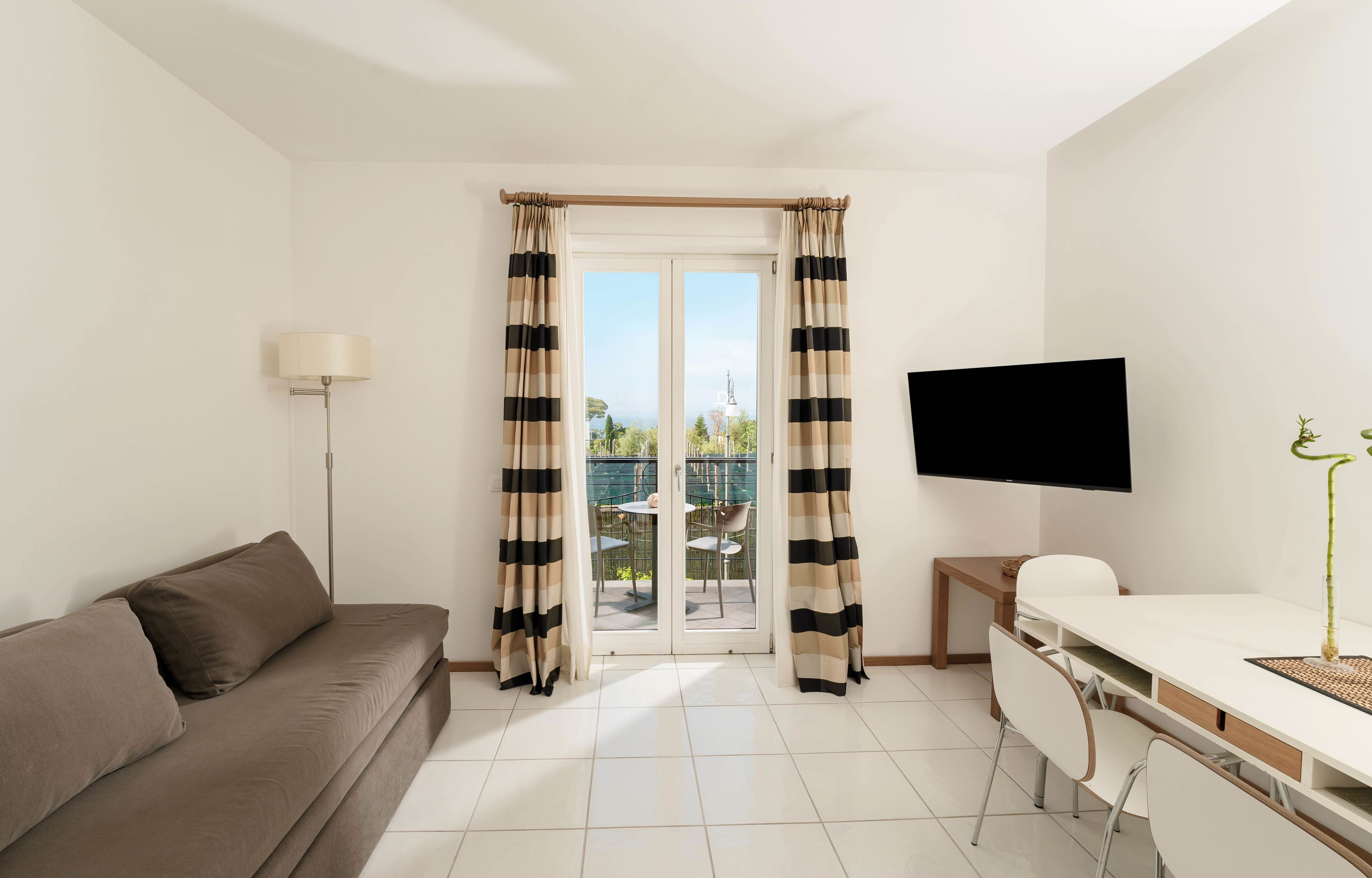 Hospitality and Comfort 8