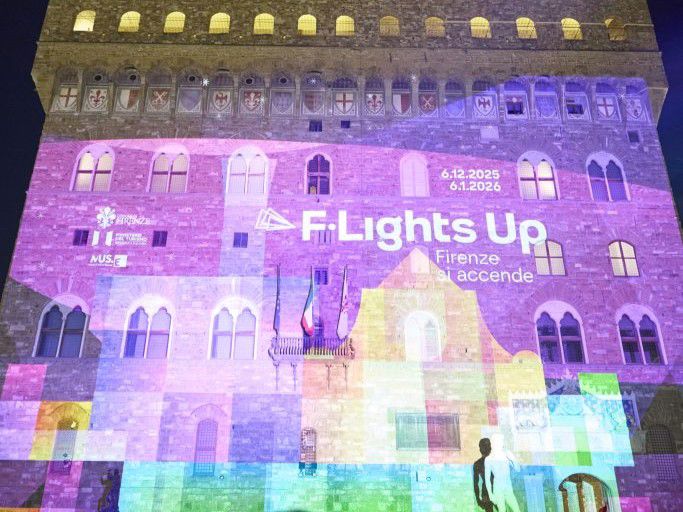 Firenze inaugura Florence Lights Up 1