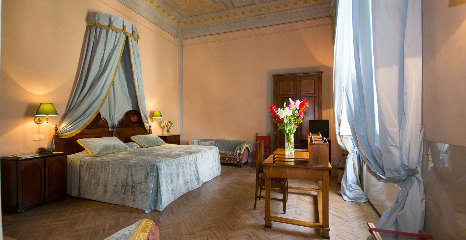 Boutique Hotel in Florence City Center: Renaissance Luxury near Accademia 5