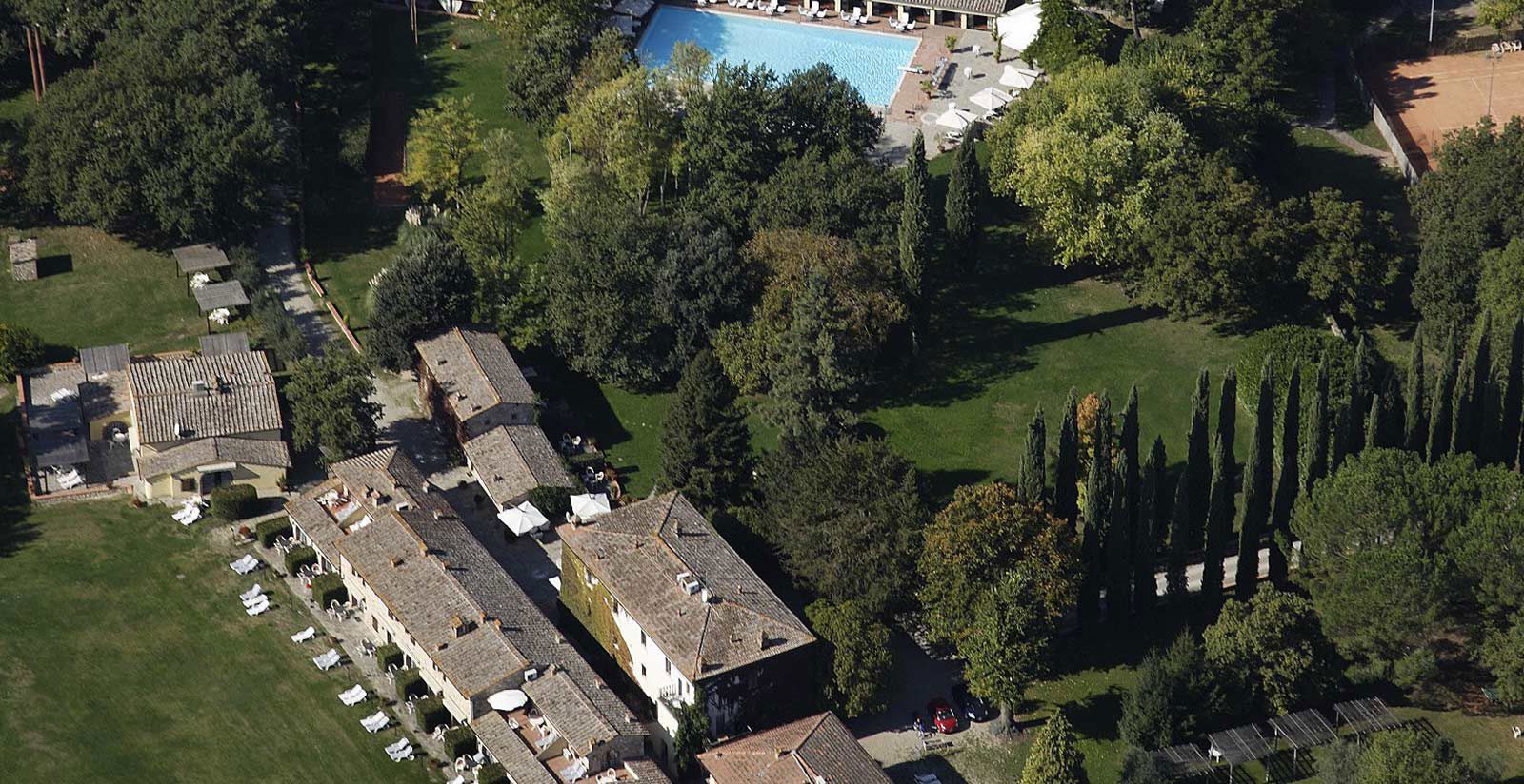Experience the timeless beauty of tuscan stays near Monteriggioni 4