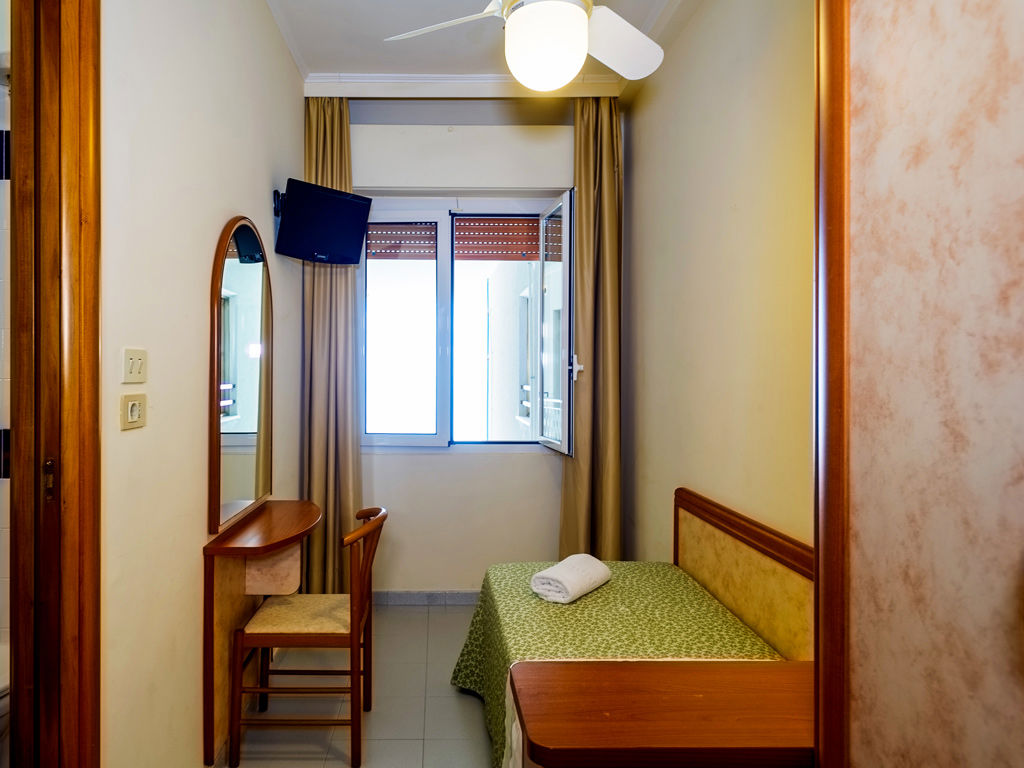 gallery/gallery-singola.jpg gallery/gallery-singola.jpg