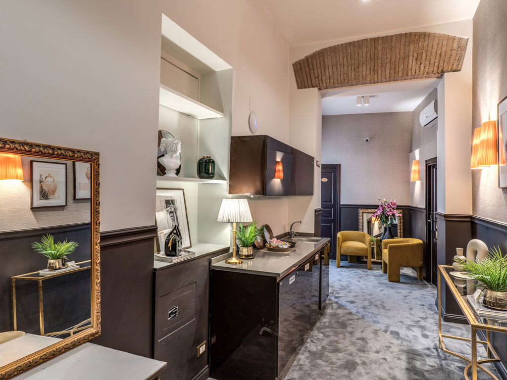 Executive Triple with City View 17