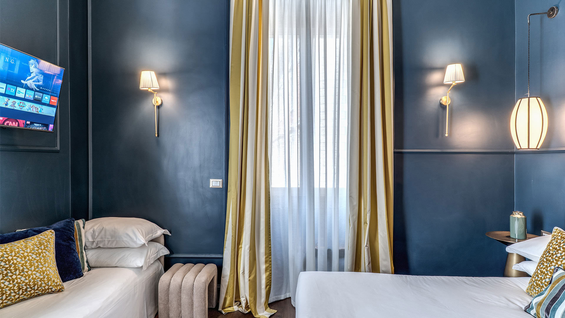 Executive Triple with City View 5