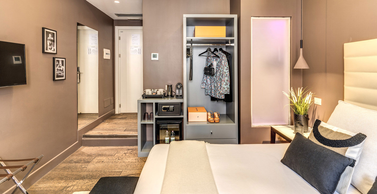 Matrimoniale Deluxe Room 302 12