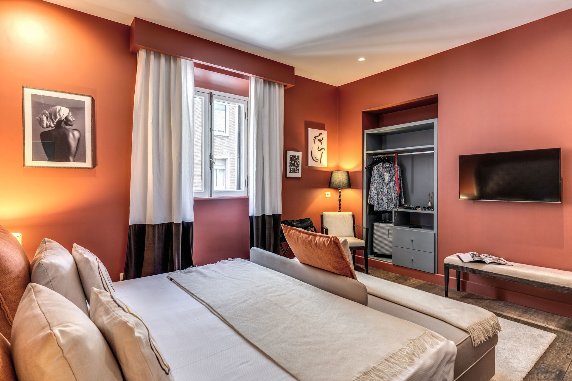 Deluxe Triple Room 12