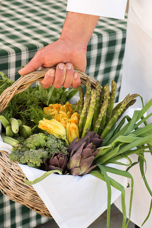 Tours and Tastings 17