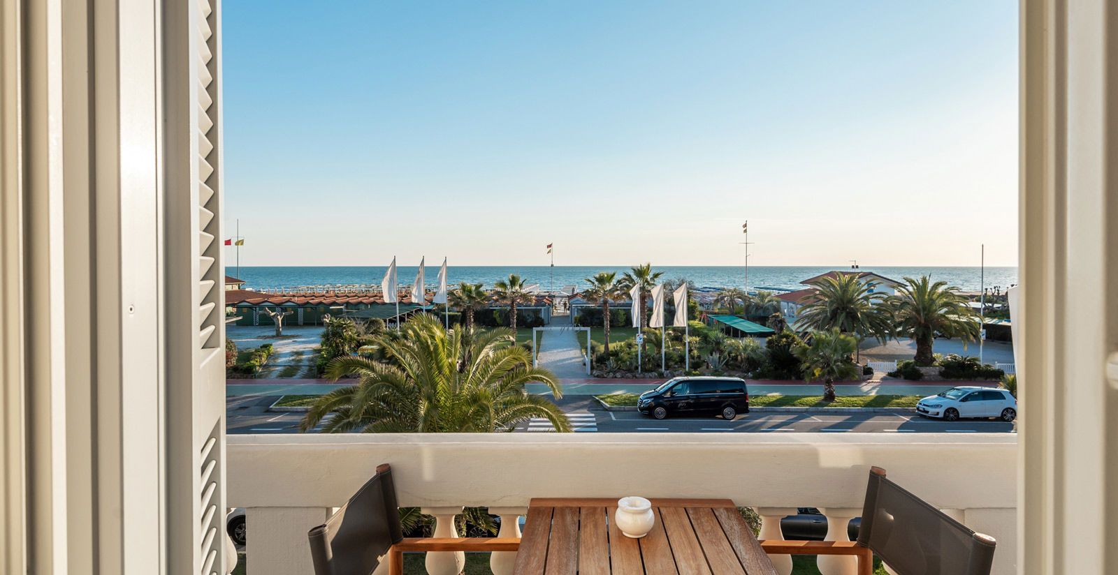 Soggiorno vista mare Forte Dei Marmi  6 Soggiorno vista mare Forte Dei Marmi  6