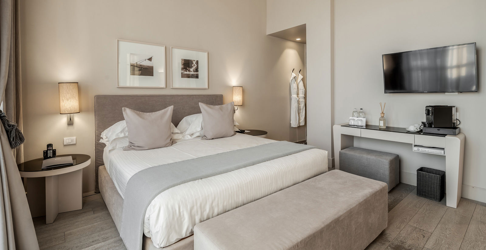 Prestige Room with Sea View and Balcony 16