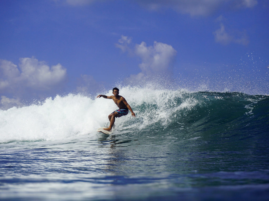 gallery-ocean/1024-surf-1.jpg gallery-ocean/1024-surf-1.jpg