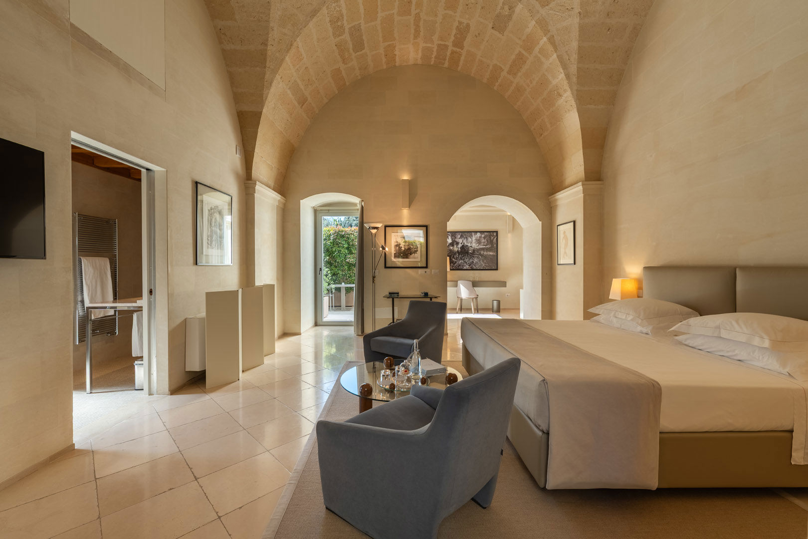 top-la-fiermontina/1920-Junior-Suite-Deluxe-New-Fiermontina-Luxury-Home-1-top.jpg