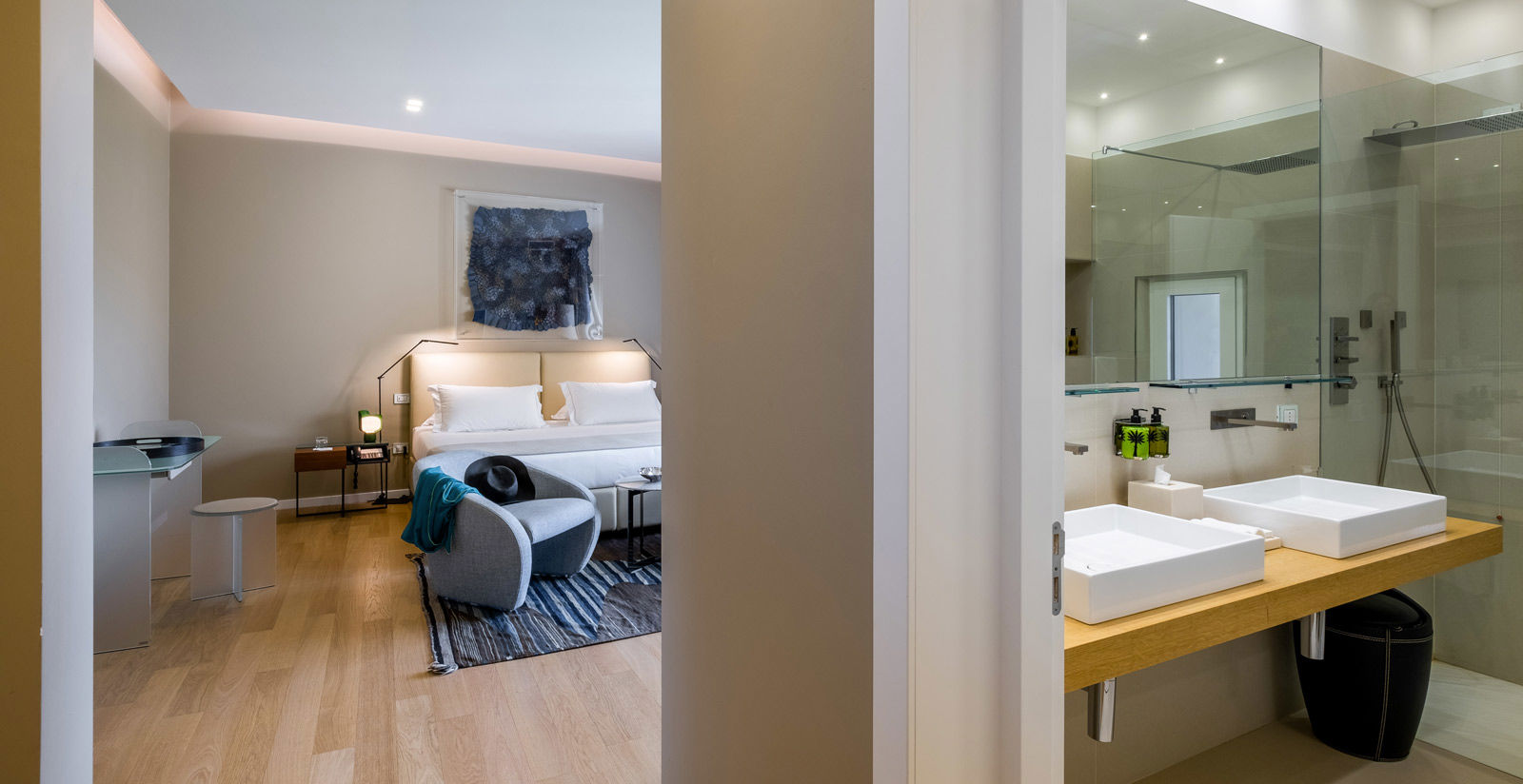 Junior Suite with view 3