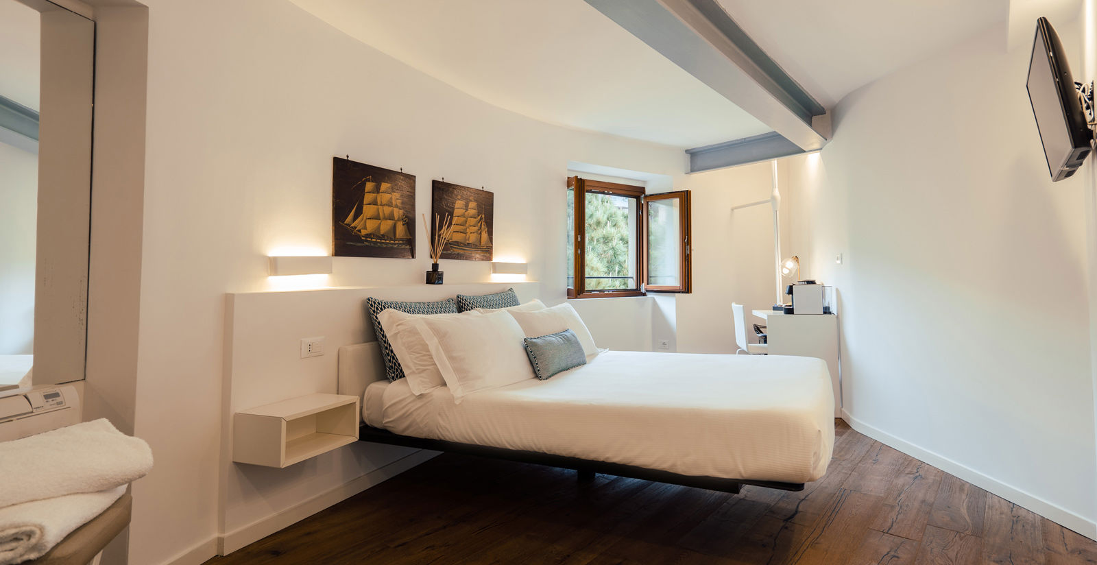 Standard Rooms 8