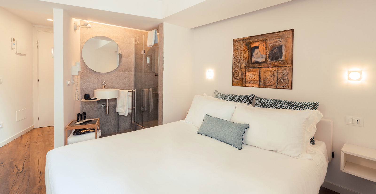 Deluxe Room - Sea View Balcony 6