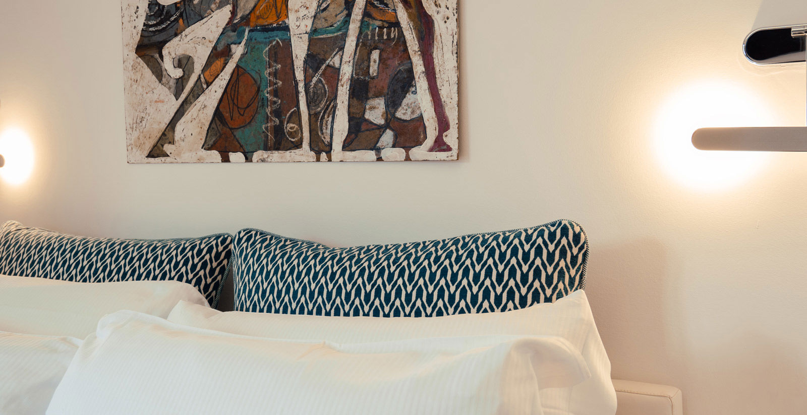 Deluxe Room - Partial Sea View 9