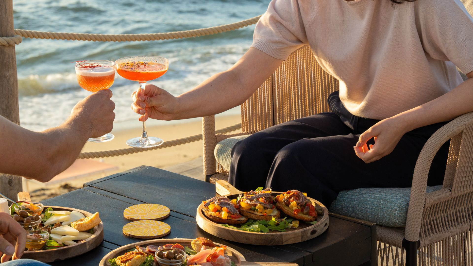 Sunset Terrace Bar in Capo Vaticano