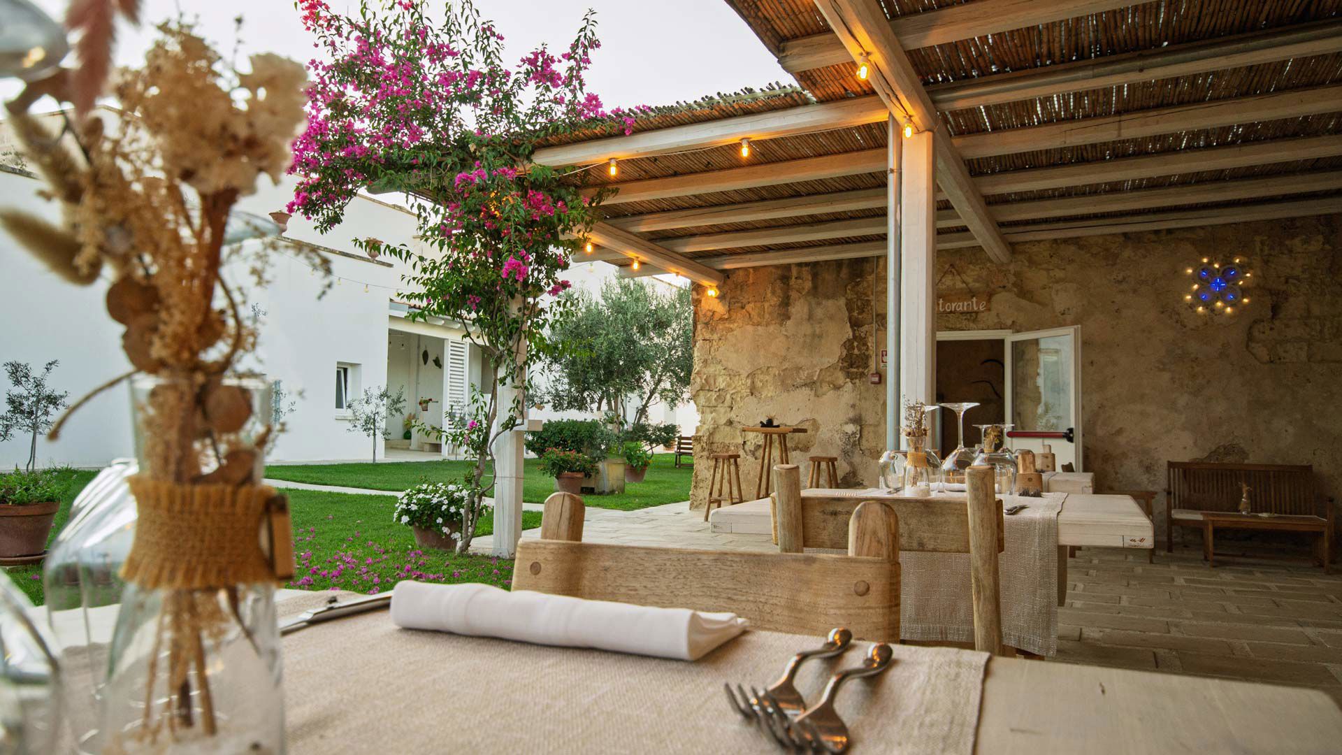 A rejuvenating stay between land and sea 7