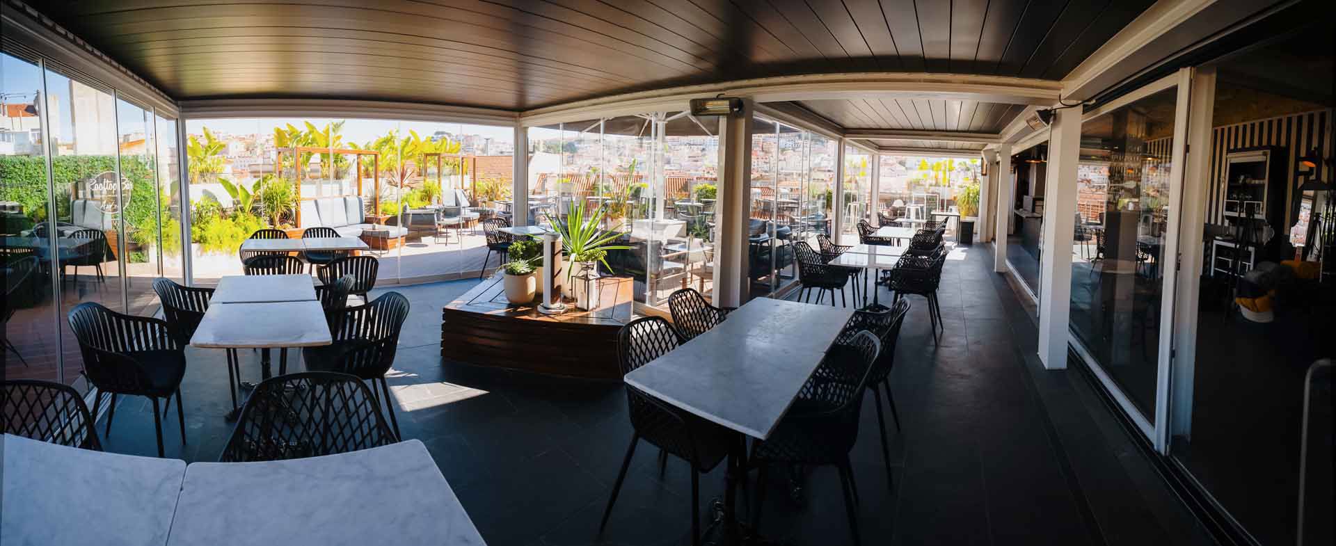 Rooftop & Bar 11