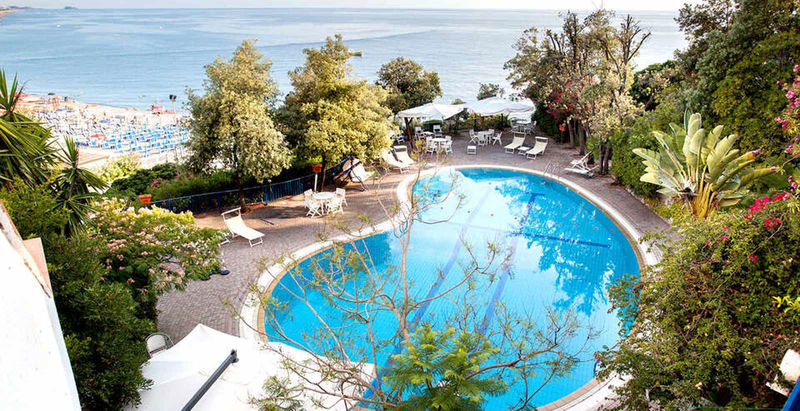 Piscina 4