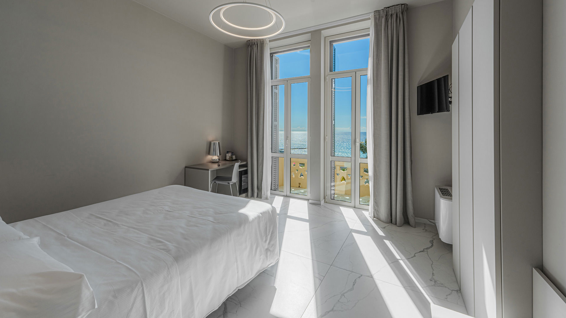 Deluxe con Balcone Vista Mare 9