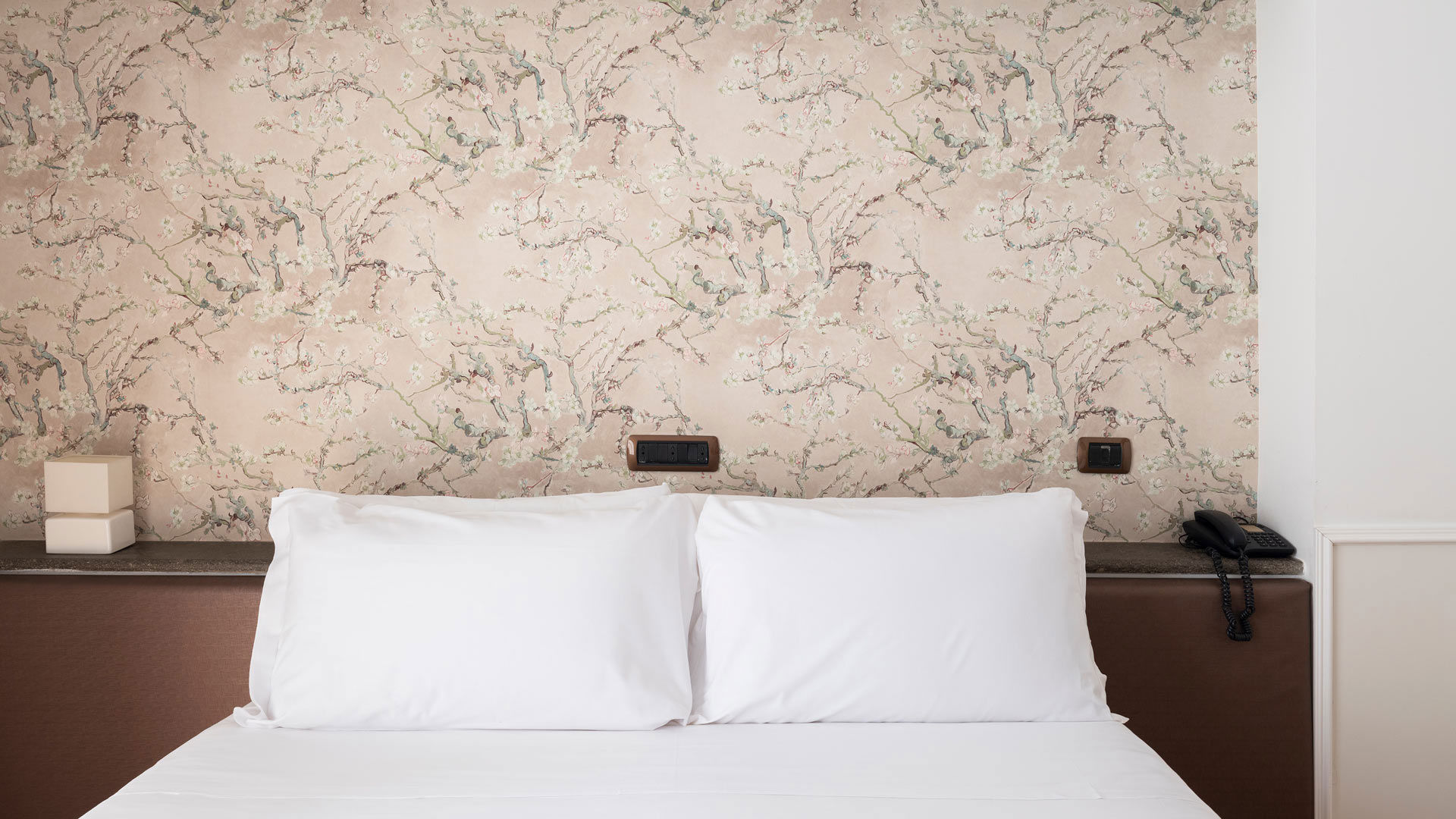 Camera Doppia Matrimoniale 9