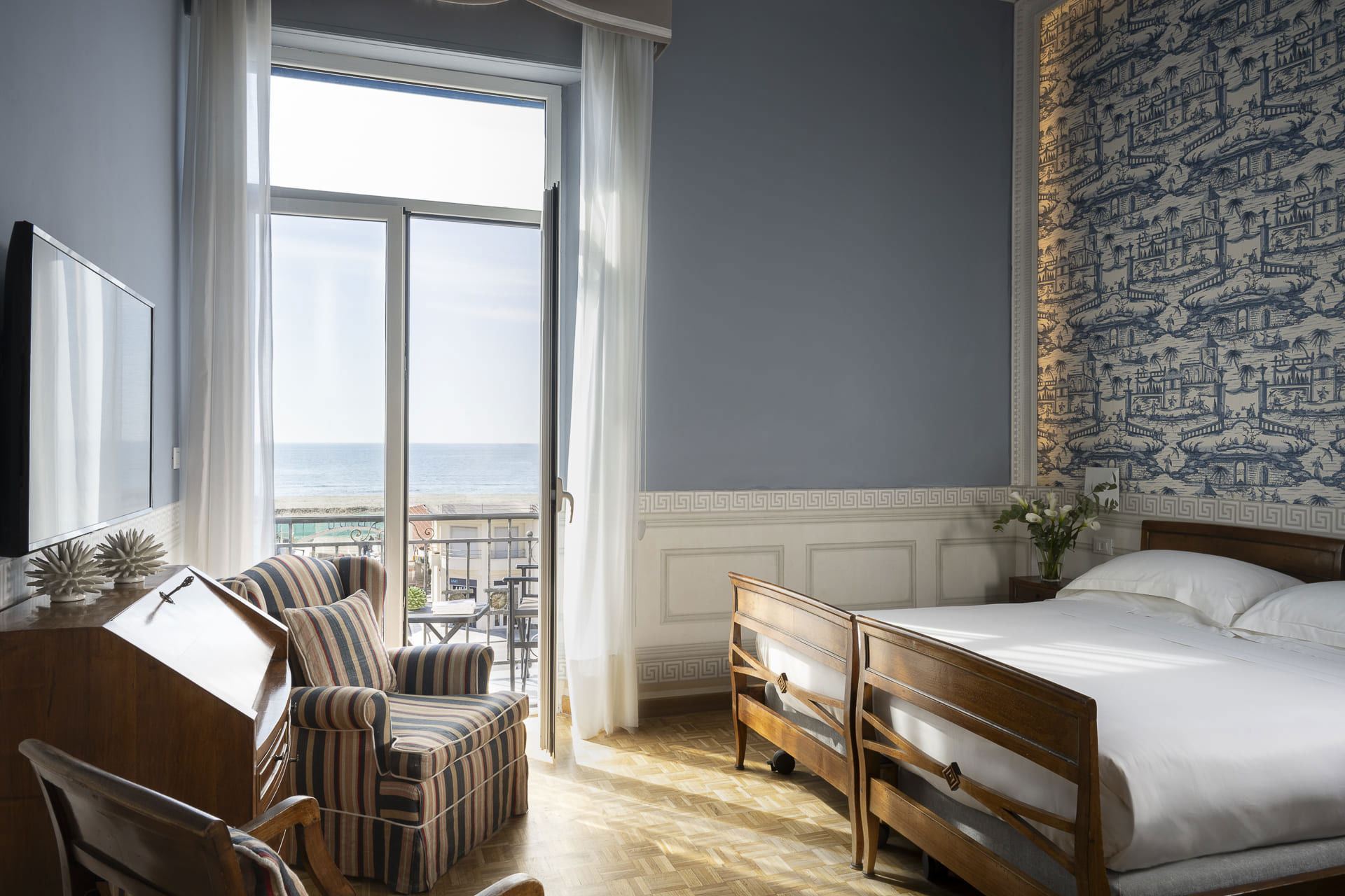 Chambre Supérieure vue mer frontale 23