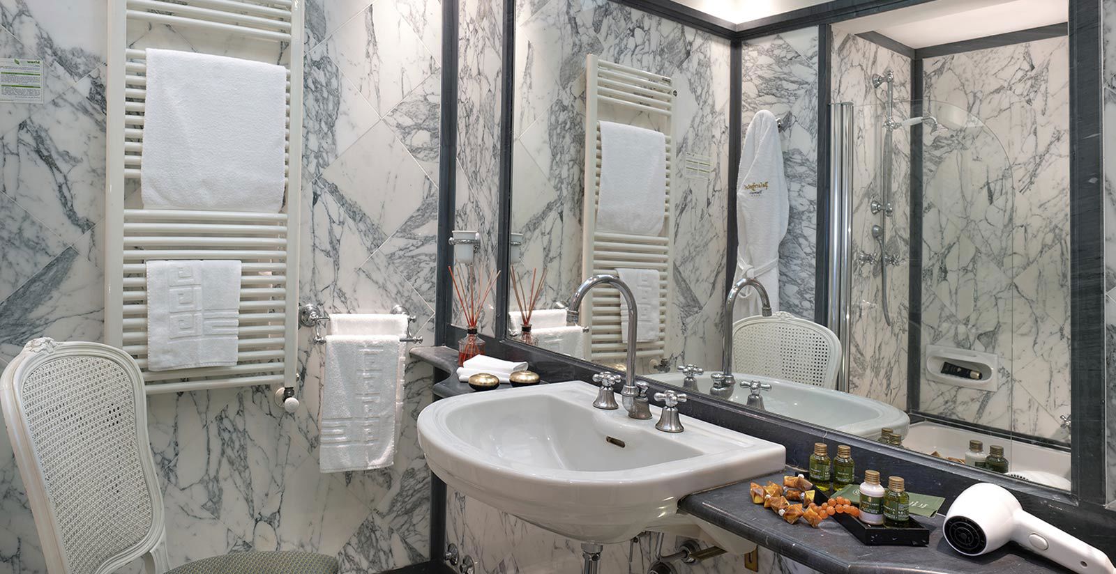 Il Tuo Hotel a Viareggio 5 Il Tuo Hotel a Viareggio 5